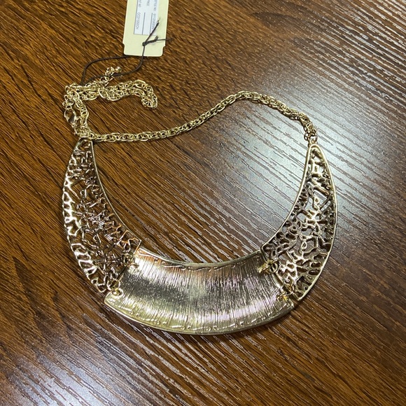 Necklace - Picture 11 of 11